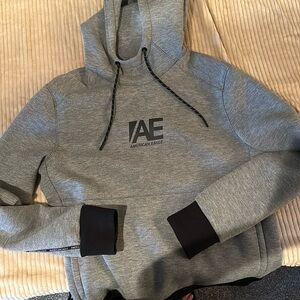 Men’s American eagle outfitters hooded sweatshirt